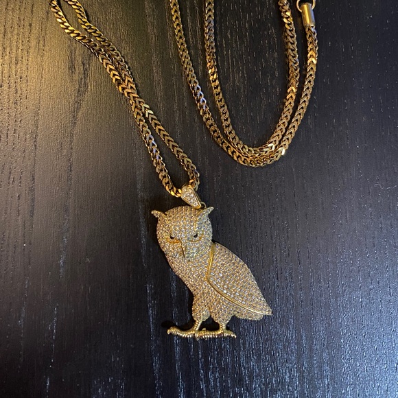 King Ice Owl Pendant - Picture 2 of 3
